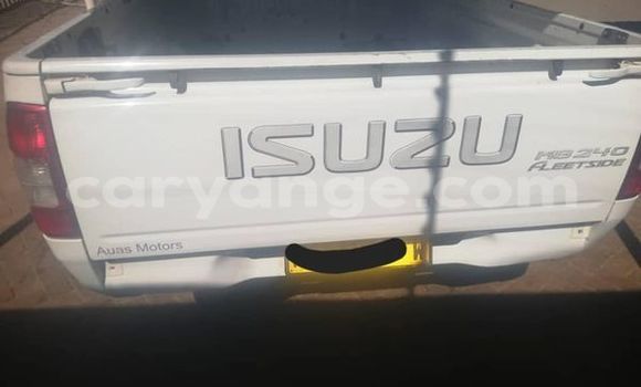 Acheter Occasion Voiture Isuzu Piazza Autre à Windhoek, Namibie Acheter Occasion Voiture Isuzu Piazza Autre à Windhoek, Namibie