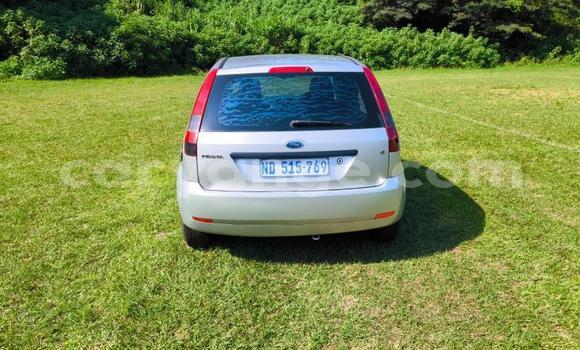 Acheter Occasion Voiture Ford Fiesta Gris à Gobabis, Omaheke Acheter Occasion Voiture Ford Fiesta Gris à Gobabis, Omaheke