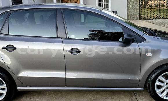 Acheter Occasion Voiture Volkswagen Polo Gris à Gobabis, Omaheke Acheter Occasion Voiture Volkswagen Polo Gris à Gobabis, Omaheke
