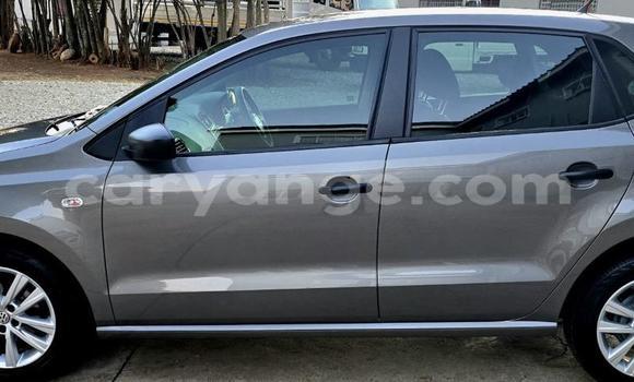 Acheter Occasion Voiture Volkswagen Polo Gris à Gobabis, Omaheke Acheter Occasion Voiture Volkswagen Polo Gris à Gobabis, Omaheke