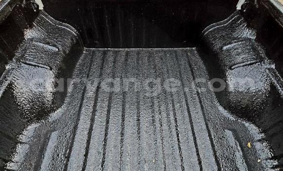 Buy Used GMC Sierra White Car in Gobabis in Omaheke Buy Used GMC Sierra White Car in Gobabis in Omaheke