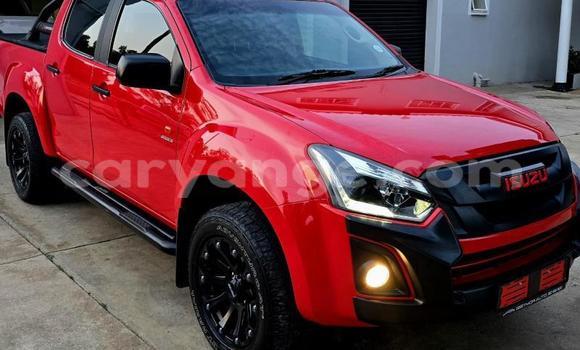 Buy Used Isuzu KB Red Car in Gobabis in Omaheke