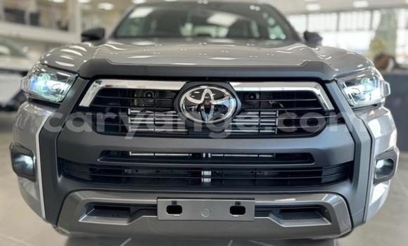 Buy Used Toyota Hilux Silver Car in Gobabis in Omaheke Buy Used Toyota Hilux Silver Car in Gobabis in Omaheke