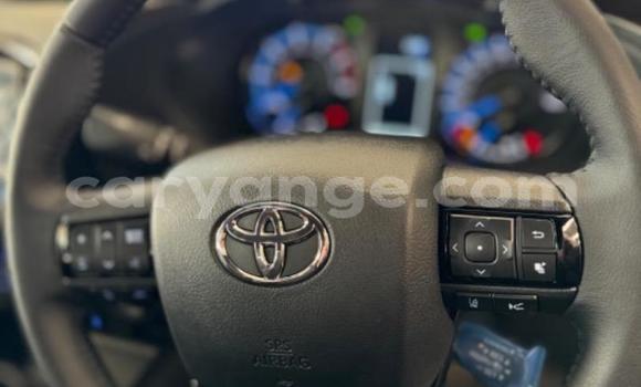 Buy Used Toyota Hilux Silver Car in Gobabis in Omaheke Buy Used Toyota Hilux Silver Car in Gobabis in Omaheke