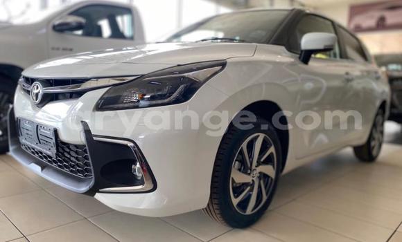 Buy Used Toyota Starlet White Car in Gobabis in Omaheke Buy Used Toyota Starlet White Car in Gobabis in Omaheke