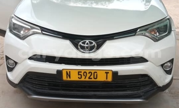 Acheter Occasion Voiture Toyota RAV4 Blanc à Tsumeb, Oshikoto Acheter Occasion Voiture Toyota RAV4 Blanc à Tsumeb, Oshikoto