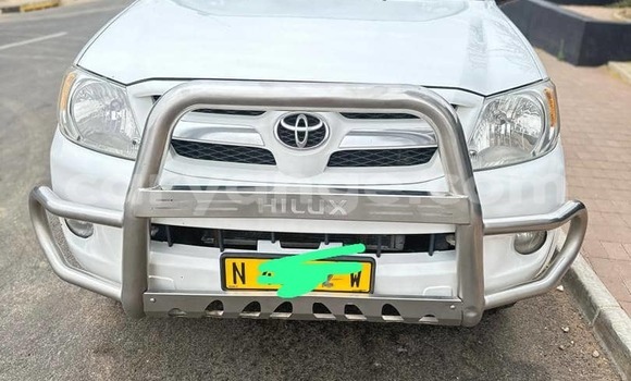 Buy Used Toyota Hilux White Car in Windhoek in Namibia Buy Used Toyota Hilux White Car in Windhoek in Namibia