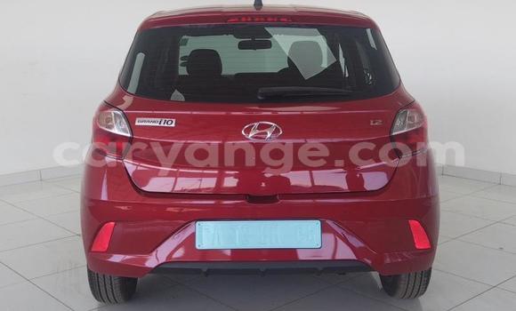 Acheter Occasion Voiture Hyundai i10 Rouge à Windhoek, Namibie Acheter Occasion Voiture Hyundai i10 Rouge à Windhoek, Namibie