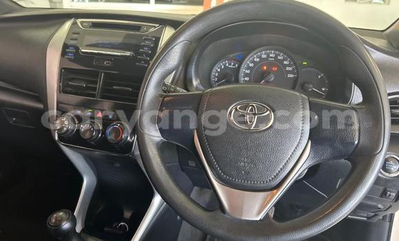 Acheter Occasion Voiture Toyota Yaris Blanc à Gobabis, Omaheke Acheter Occasion Voiture Toyota Yaris Blanc à Gobabis, Omaheke