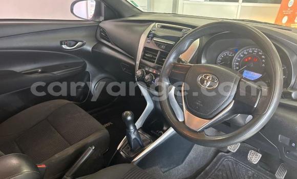 Acheter Occasion Voiture Toyota Yaris Blanc à Gobabis, Omaheke Acheter Occasion Voiture Toyota Yaris Blanc à Gobabis, Omaheke