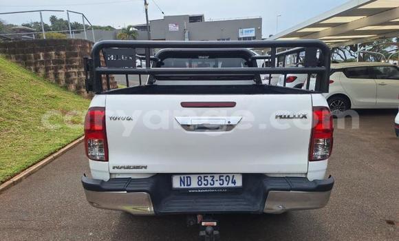 Buy Used Toyota Hilux White Car in Windhoek in Namibia Buy Used Toyota Hilux White Car in Windhoek in Namibia