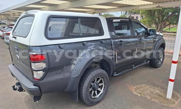 Acheter Occasion Voiture Ford Ranger Noir à Windhoek, Namibie Acheter Occasion Voiture Ford Ranger Noir à Windhoek, Namibie