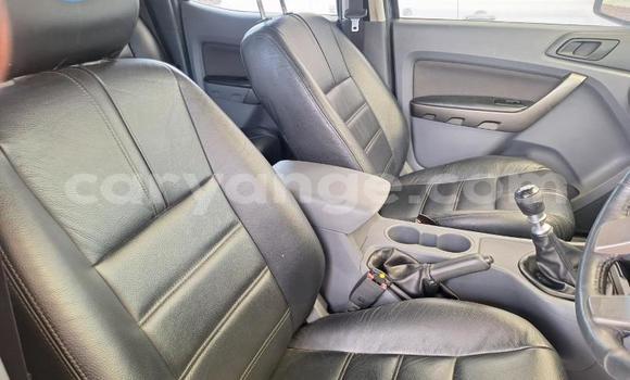 Acheter Occasion Voiture Ford Ranger Noir à Windhoek, Namibie Acheter Occasion Voiture Ford Ranger Noir à Windhoek, Namibie