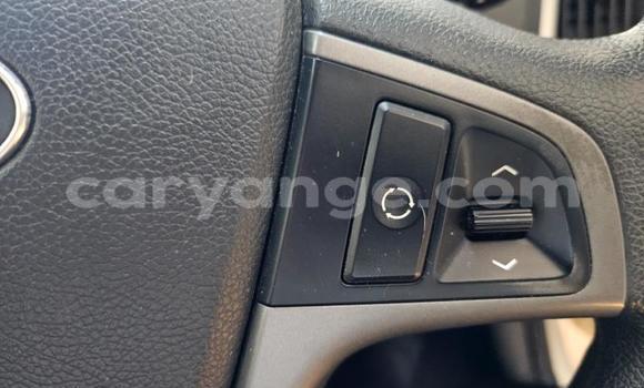 Acheter Occasion Voiture Hyundai I20 Blanc à Gobabis, Omaheke Acheter Occasion Voiture Hyundai I20 Blanc à Gobabis, Omaheke