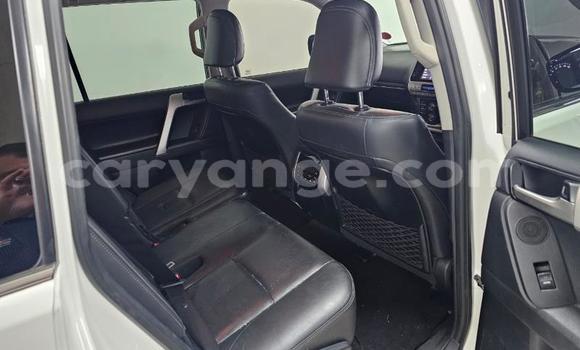 Acheter Occasion Voiture Toyota Land Cruiser Prado Blanc à Gobabis, Omaheke Acheter Occasion Voiture Toyota Land Cruiser Prado Blanc à Gobabis, Omaheke