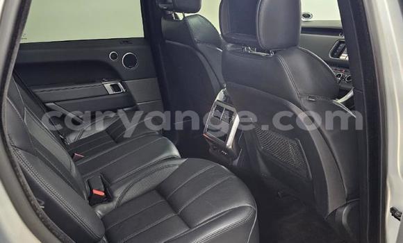 Buy Used Land Rover Range Rover Sport White Car in Gobabis in Omaheke Buy Used Land Rover Range Rover Sport White Car in Gobabis in Omaheke