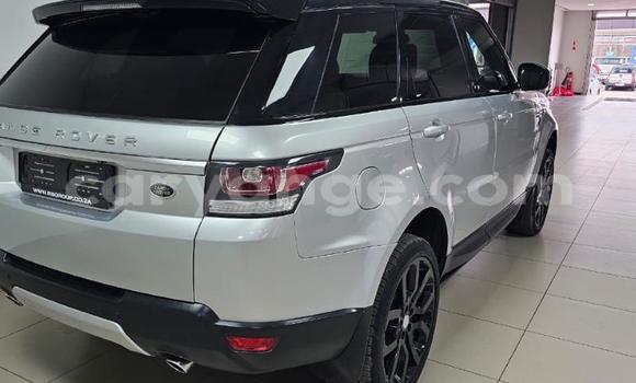 Buy Used Land Rover Range Rover Sport White Car in Gobabis in Omaheke Buy Used Land Rover Range Rover Sport White Car in Gobabis in Omaheke