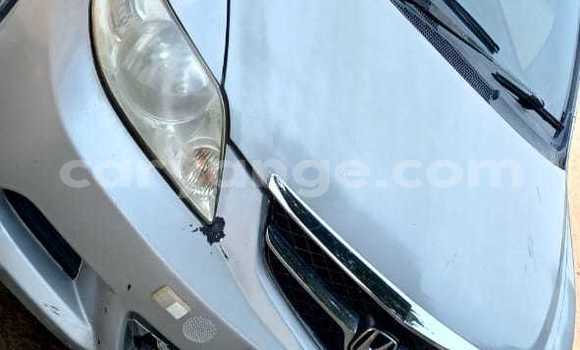 Acheter Occasion Voiture Honda Fit Aria Gris à Rundu, Namibie Acheter Occasion Voiture Honda Fit Aria Gris à Rundu, Namibie