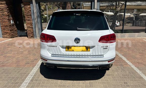 Acheter Occasion Voiture Volkswagen Touareg Blanc à Windhoek, Namibie Acheter Occasion Voiture Volkswagen Touareg Blanc à Windhoek, Namibie