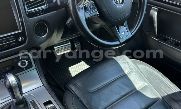 Acheter Occasion Voiture Volkswagen Touareg Blanc à Windhoek, Namibie Acheter Occasion Voiture Volkswagen Touareg Blanc à Windhoek, Namibie