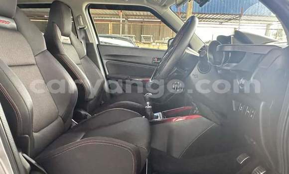 Acheter Occasion Voiture Suzuki Swift Gris à Gobabis, Omaheke Acheter Occasion Voiture Suzuki Swift Gris à Gobabis, Omaheke