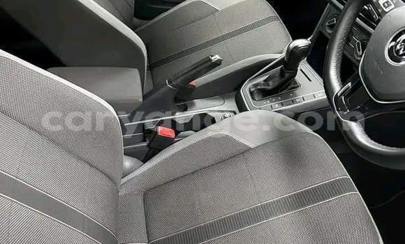 Acheter Occasion Voiture Volkswagen Polo Bleu à Windhoek, Namibie Acheter Occasion Voiture Volkswagen Polo Bleu à Windhoek, Namibie