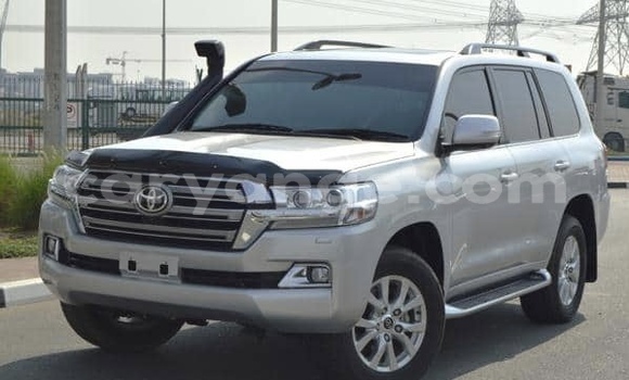 Acheter Occasion Voiture Toyota Land Cruiser Gris à Windhoek, Namibie Acheter Occasion Voiture Toyota Land Cruiser Gris à Windhoek, Namibie
