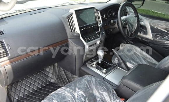 Acheter Occasion Voiture Toyota Land Cruiser Gris à Rundu, Namibie Acheter Occasion Voiture Toyota Land Cruiser Gris à Rundu, Namibie