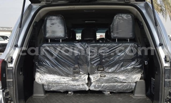 Acheter Occasion Voiture Toyota Land Cruiser Gris à Rundu, Namibie Acheter Occasion Voiture Toyota Land Cruiser Gris à Rundu, Namibie