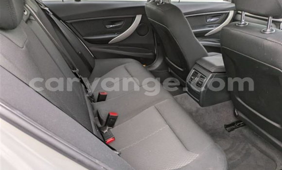 Acheter Occasion Voiture BMW 3–Series Blanc à Windhoek, Namibie Acheter Occasion Voiture BMW 3–Series Blanc à Windhoek, Namibie