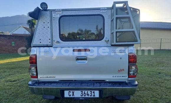 Acheter Occasion Voiture Toyota Hilux Gris à Gobabis, Omaheke Acheter Occasion Voiture Toyota Hilux Gris à Gobabis, Omaheke