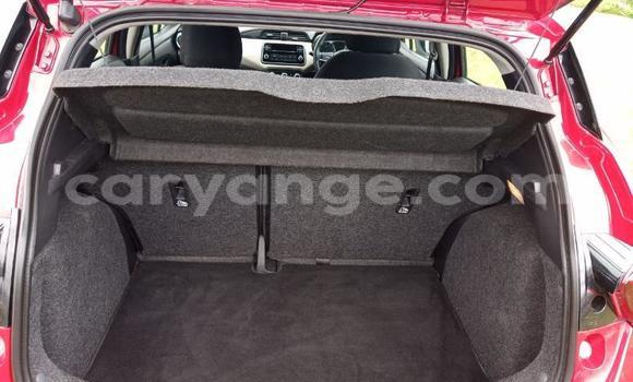 Acheter Occasion Voiture Nissan Mistral Rouge à Windhoek, Namibie Acheter Occasion Voiture Nissan Mistral Rouge à Windhoek, Namibie