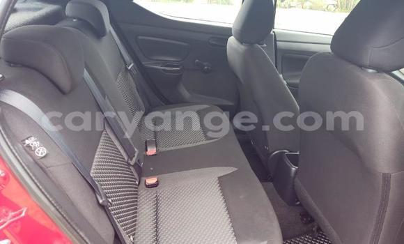 Acheter Occasion Voiture Nissan Mistral Rouge à Windhoek, Namibie Acheter Occasion Voiture Nissan Mistral Rouge à Windhoek, Namibie