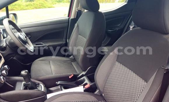 Acheter Occasion Voiture Nissan Mistral Rouge à Windhoek, Namibie Acheter Occasion Voiture Nissan Mistral Rouge à Windhoek, Namibie