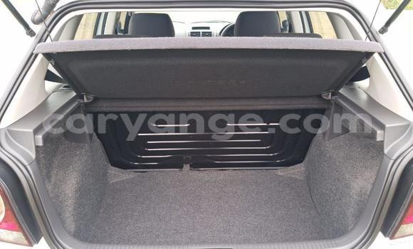 Acheter Occasion Voiture Volkswagen Polo Blanc à Windhoek, Namibie Acheter Occasion Voiture Volkswagen Polo Blanc à Windhoek, Namibie