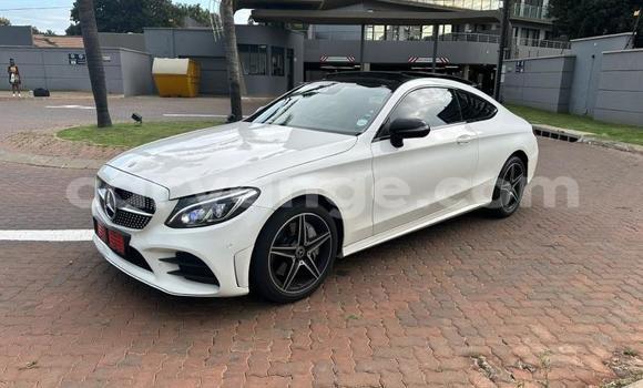 Buy Used Mercedes-Benz C–Class White Car in Gobabis in Omaheke