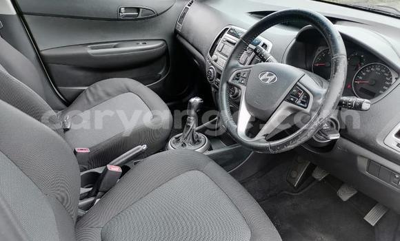 Acheter Occasion Voiture Hyundai I20 Gris à Gobabis, Omaheke Acheter Occasion Voiture Hyundai I20 Gris à Gobabis, Omaheke