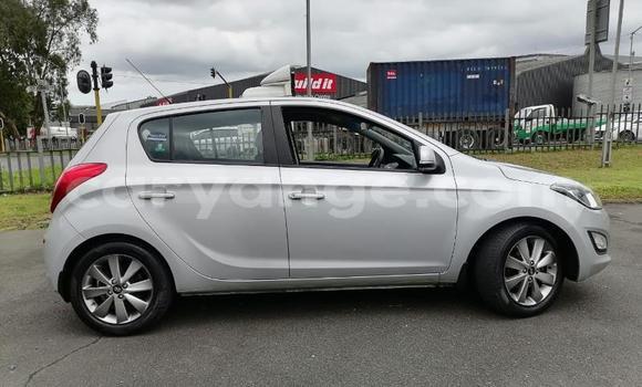 Acheter Occasion Voiture Hyundai I20 Gris à Gobabis, Omaheke Acheter Occasion Voiture Hyundai I20 Gris à Gobabis, Omaheke