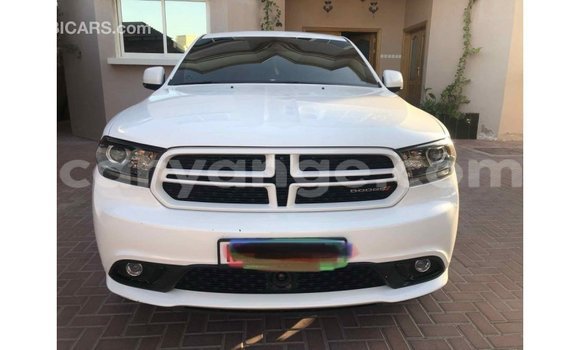 Acheter Import Voiture Dodge Durango Blanc à Import - Dubai, Namibie Acheter Import Voiture Dodge Durango Blanc à Import - Dubai, Namibie
