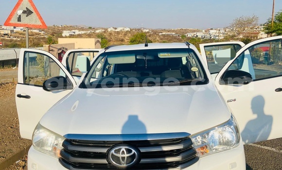 Buy Used Toyota Hilux White Car in Windhoek in Namibia Buy Used Toyota Hilux White Car in Windhoek in Namibia