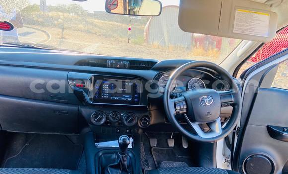 Buy Used Toyota Hilux White Car in Windhoek in Namibia Buy Used Toyota Hilux White Car in Windhoek in Namibia