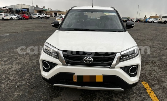Buy Used Toyota Urban Cruiser White Car in Windhoek in Namibia Buy Used Toyota Urban Cruiser White Car in Windhoek in Namibia