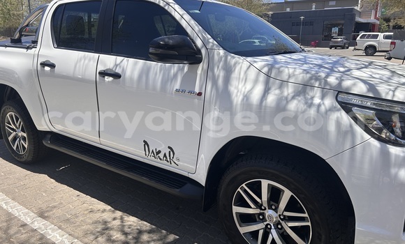 Acheter Occasion Voiture Toyota Hilux Blanc à Windhoek, Namibie Acheter Occasion Voiture Toyota Hilux Blanc à Windhoek, Namibie