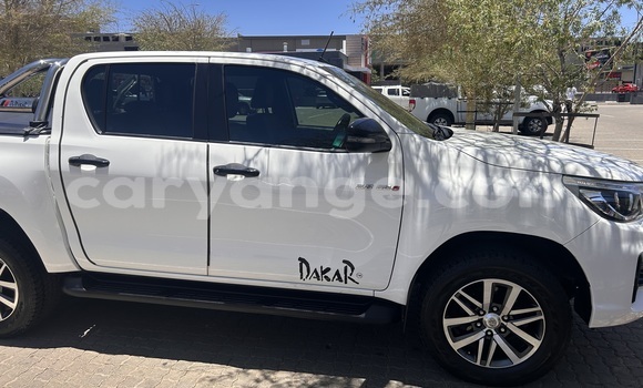 Acheter Occasion Voiture Toyota Hilux Blanc à Windhoek, Namibie Acheter Occasion Voiture Toyota Hilux Blanc à Windhoek, Namibie