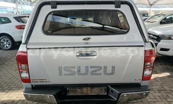 Buy Used Isuzu KB Silver Car in Windhoek in Namibia Buy Used Isuzu KB Silver Car in Windhoek in Namibia