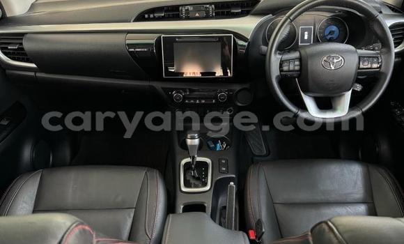 Buy Used Toyota Hilux White Car in Windhoek in Namibia Buy Used Toyota Hilux White Car in Windhoek in Namibia