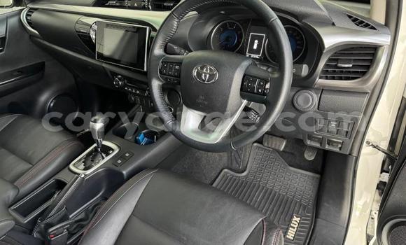 Buy Used Toyota Hilux White Car in Windhoek in Namibia Buy Used Toyota Hilux White Car in Windhoek in Namibia