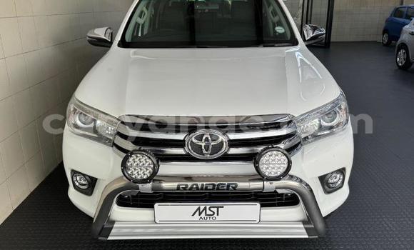 Buy Used Toyota Hilux White Car in Windhoek in Namibia Buy Used Toyota Hilux White Car in Windhoek in Namibia