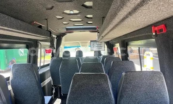 Buy Used Volkswagen Caravelle White Car in Windhoek in Namibia Buy Used Volkswagen Caravelle White Car in Windhoek in Namibia