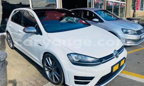Acheter Occasion Voiture Volkswagen Golf R Blanc à Windhoek, Namibie